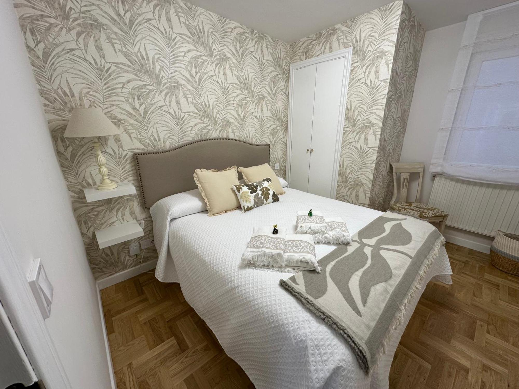 A Un Paso De La Catedral Apartment *